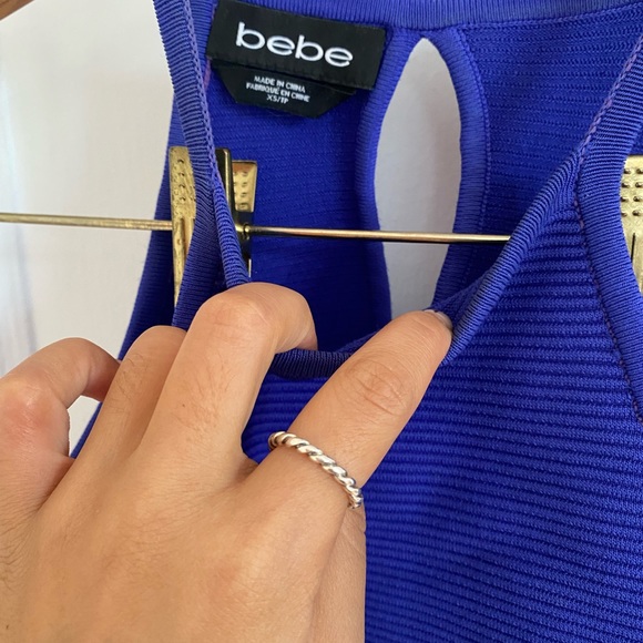 Bebe blue cropped top - Picture 2 of 2